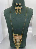 Goldene Hippie Chic Kette für einen Boho-inspirierten Look
