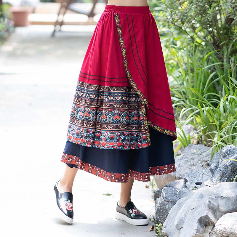 Boho print hippie skirt in a midi length with graphic patterns