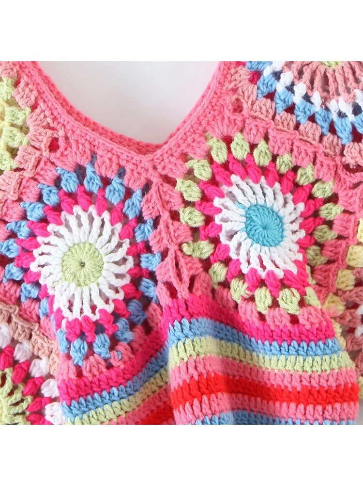 Crochet Crop Top – Multicolor Floral Boho