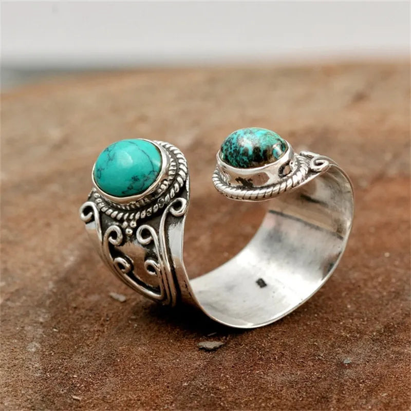 Vintage Turquoise Hippie Ring
