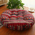 Pyntepude i bomuld med farverigt patchwork-design