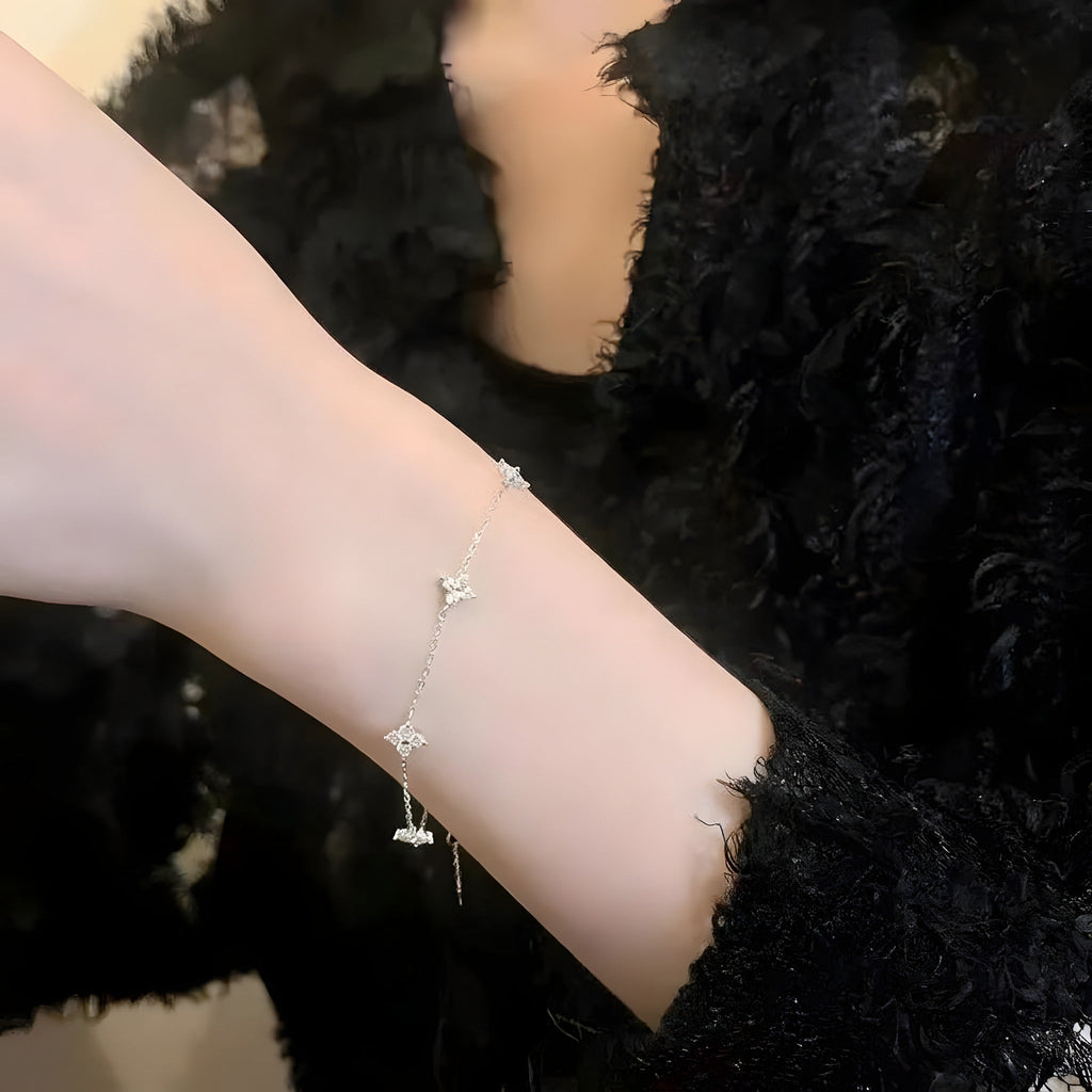 Schitterende boho armband met klavertjes en zirkonia