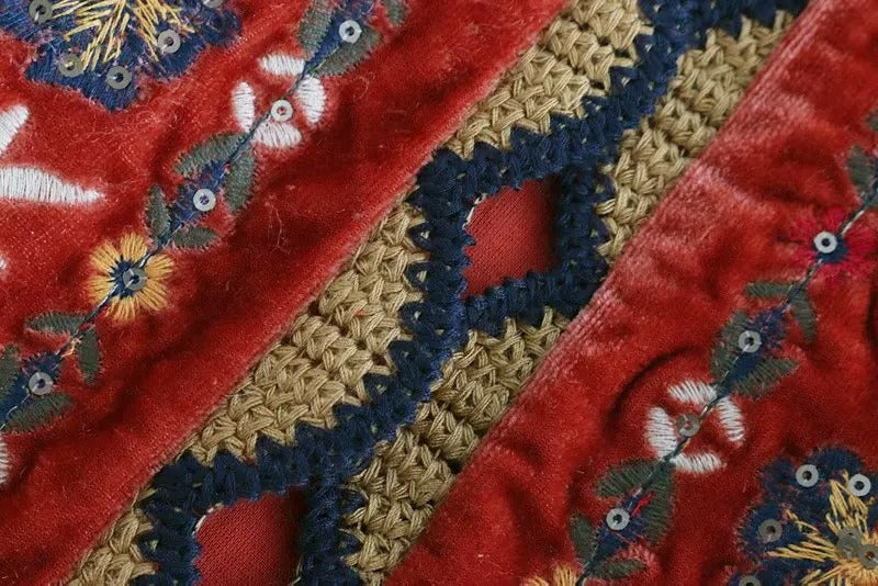 Chaleco Boho de Terciopelo Bordado